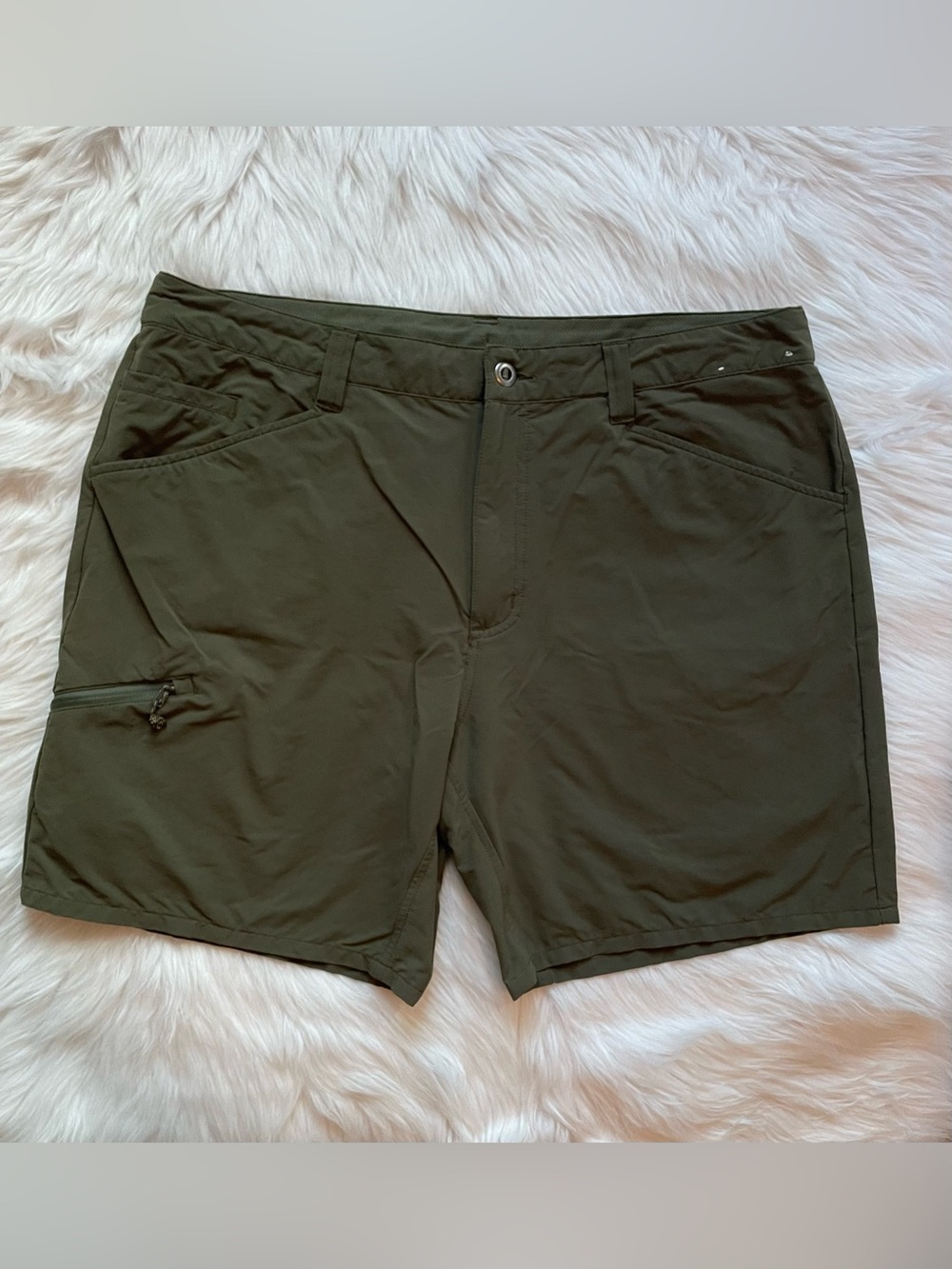 Patagonia quandary shorts green hiking short men’s 38 nylon outdoor 8” inseam